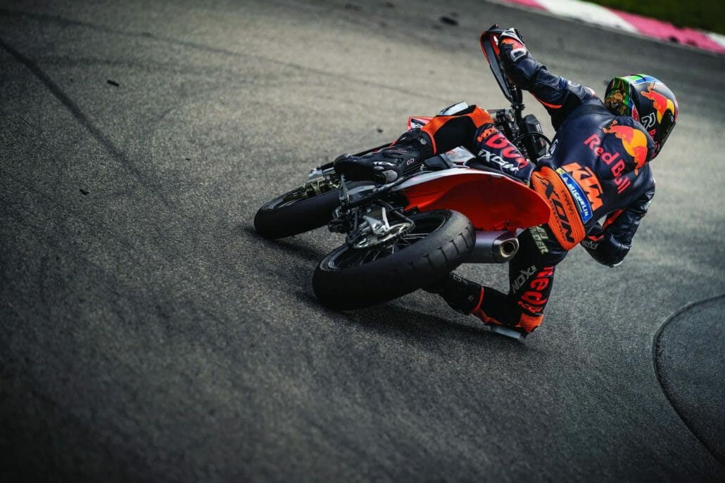 New KTM Supermoto - 450 SMR presented 2 KTM 450 SMR 2021 3