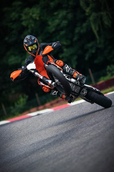 New KTM Supermoto - 450 SMR presented 6 KTM 450 SMR 2021 Action
