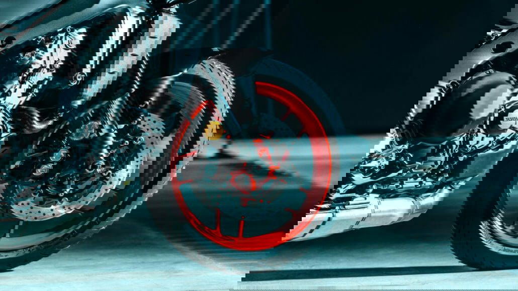 2021 YAM MT09 EU PGD DET 008 03 preview