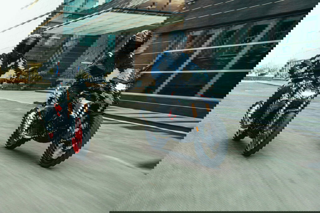 BMW G 3110 R 2021 12