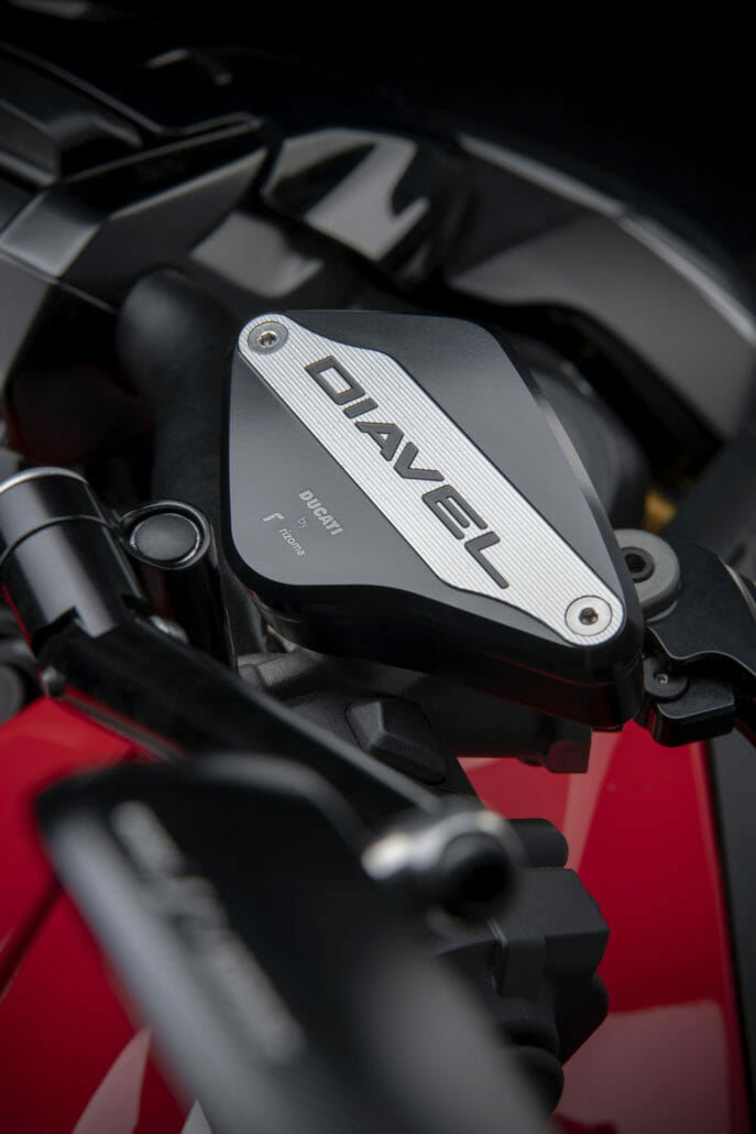 Ducati Performance accessories for the Diavel 1260 29 DUCATI DIAVEL ACCESSORIES cover for brake and clutch fluid reservoirs UC204818 High