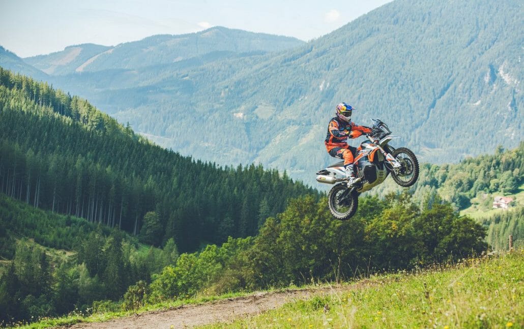 KTM 890 Adventure R & Rally für 2021 7 KTM 890 Adventure R Rally 2021 4
