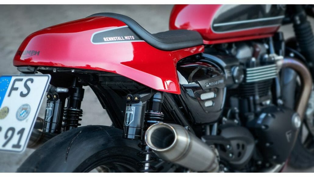 Rennstall Moto bietet Custom Kit für die Speed Twin 5 Rennstall Moto Speed Twin Kit 10