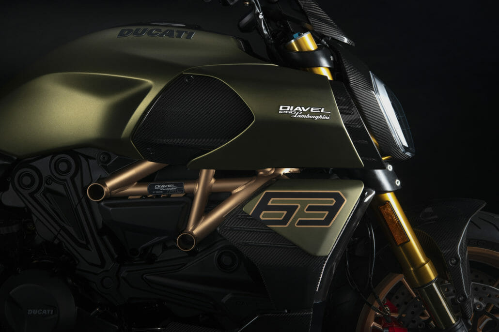 Ducati 1260 Diavel Lamborghini 2021 20