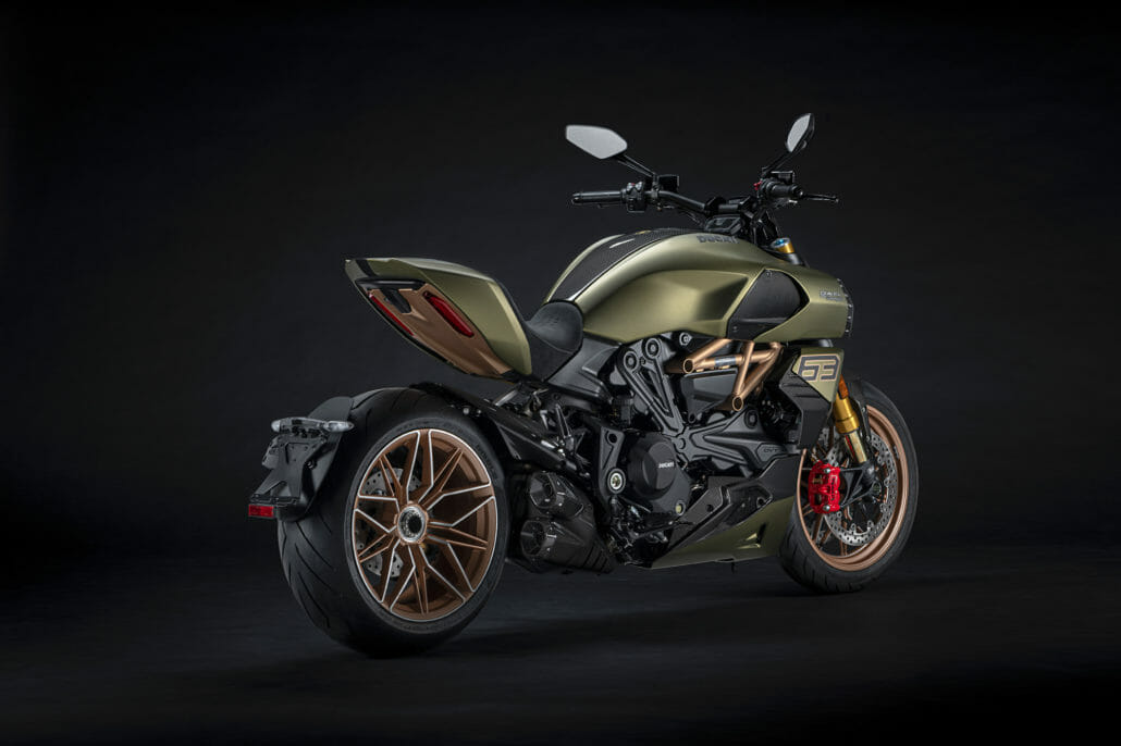 Ducati 1260 Diavel Lamborghini 2021 5