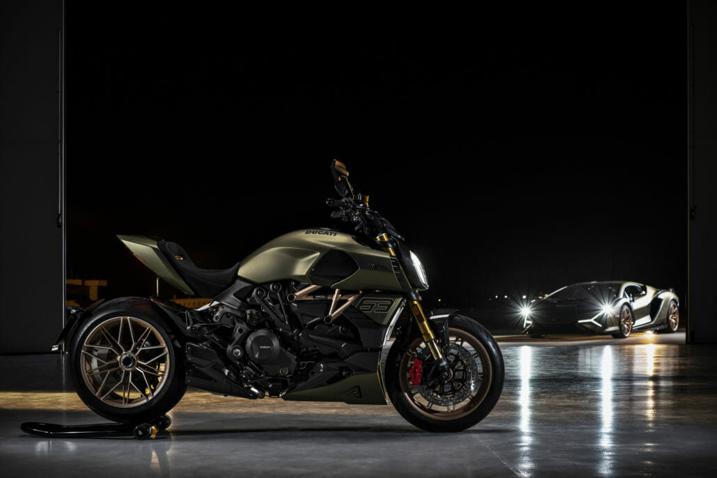 Ducati 1260 Diavel Lamborghini 2021 65