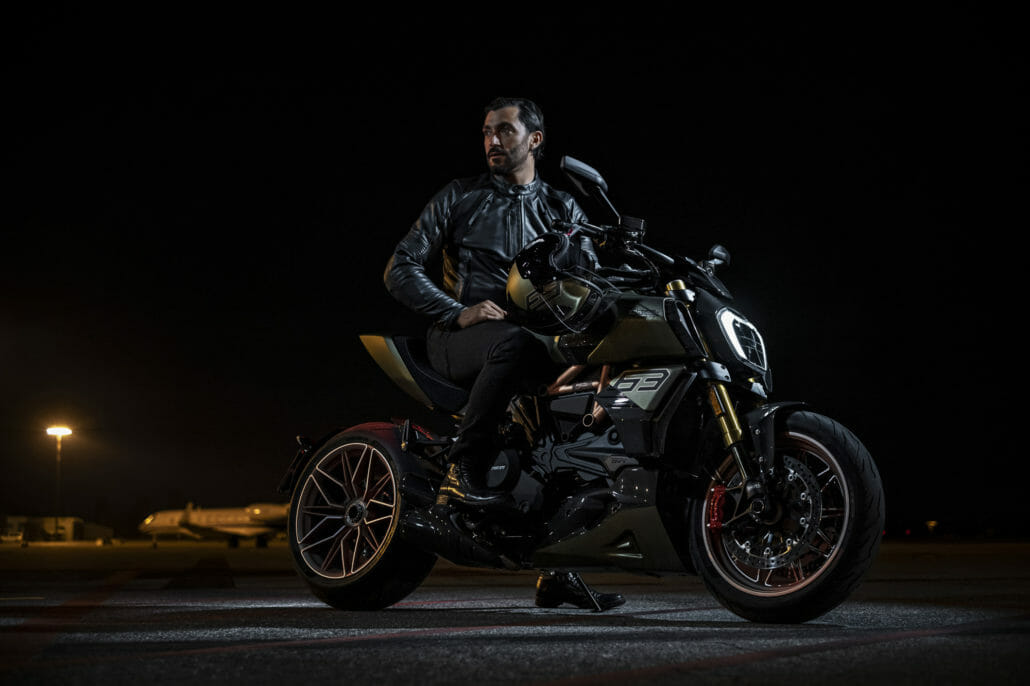 Ducati 1260 Diavel Lamborghini 2021 71