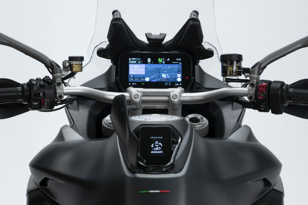 Ducati Multistrada V4 S 16
