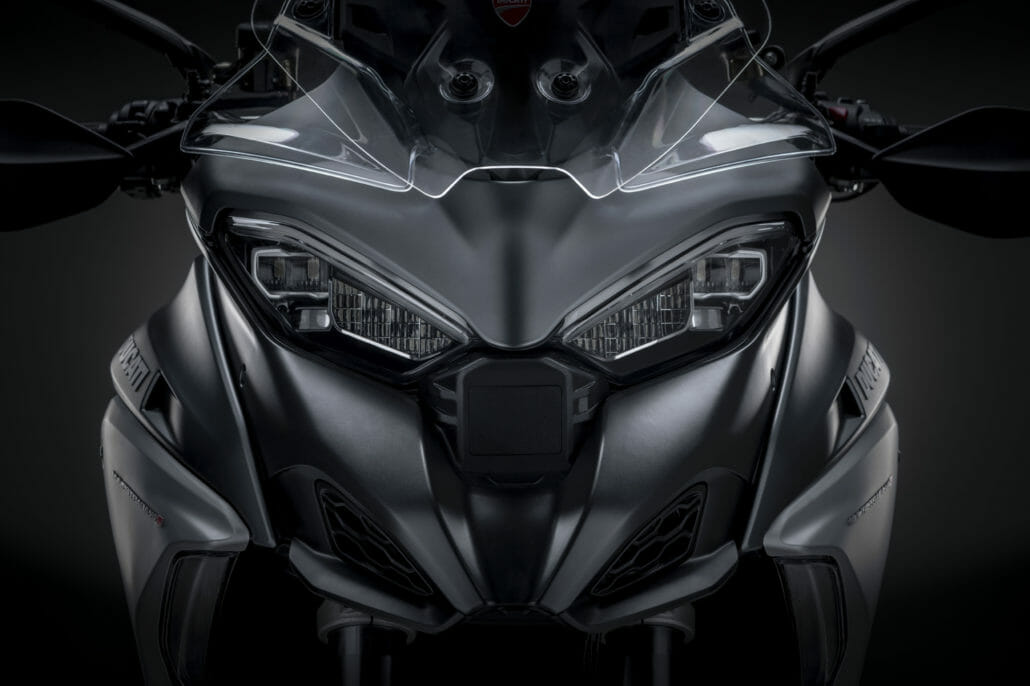 Ducati Multistrada V4 S 22