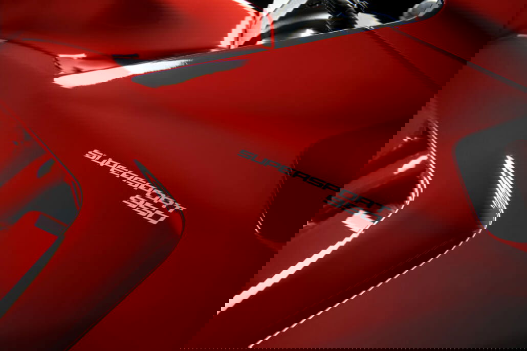 SuperSport 950 mit neuer Optik 14 Ducati SuperSport 950 14