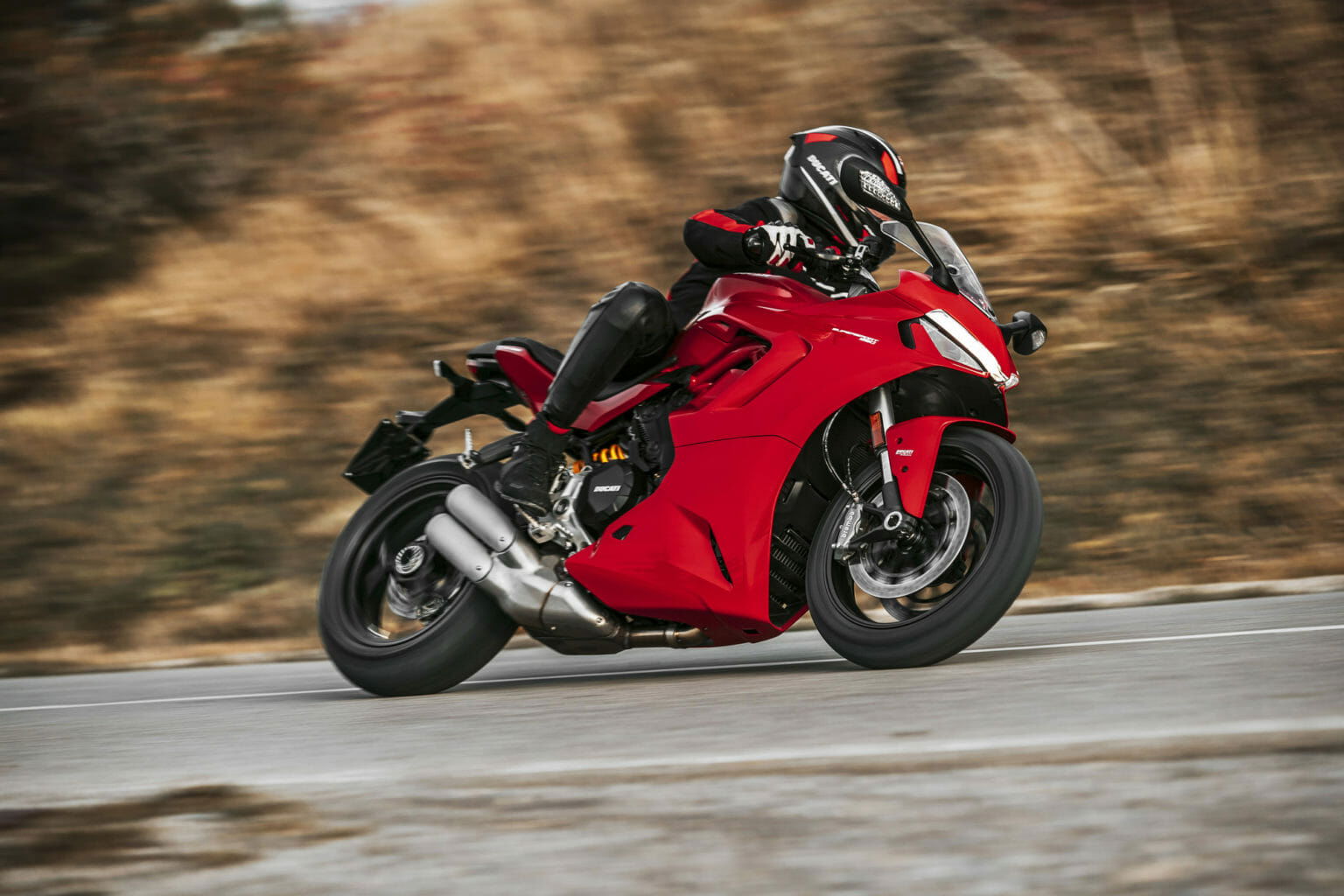 SuperSport 950 mit neuer Optik Ducati SuperSport 950 17