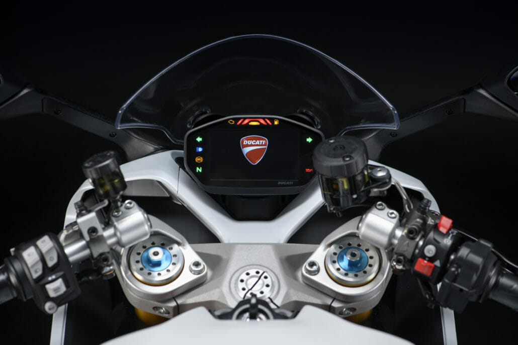 SuperSport 950 mit neuer Optik 9 Ducati SuperSport 950 S 2021 46