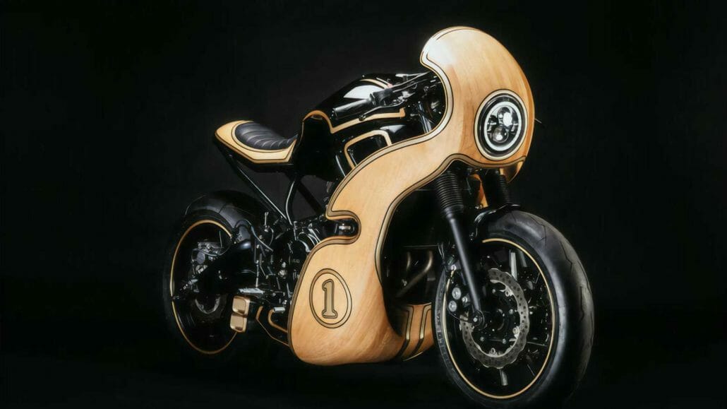 Custombike mit Holzverkleidung 6 GeorgeWoodmanGarage Hommage 12