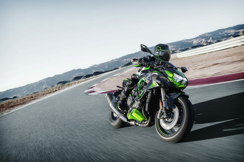 Neue Kawasaki Z H2 SE für 2021 vorgestellt 2 Kawasaki Z H2 SE 2021 2