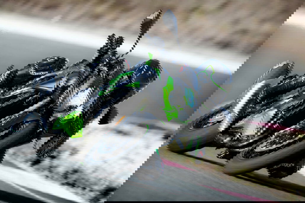 Neue Kawasaki Z H2 SE für 2021 vorgestellt 4 Kawasaki Z H2 SE 2021 4