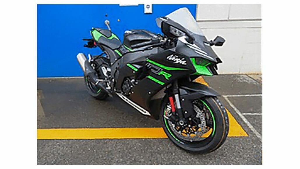 New Kawasaki ZX-10R for 2021 - first pictures revealed 2 Kawasaki ZX 10 R 3