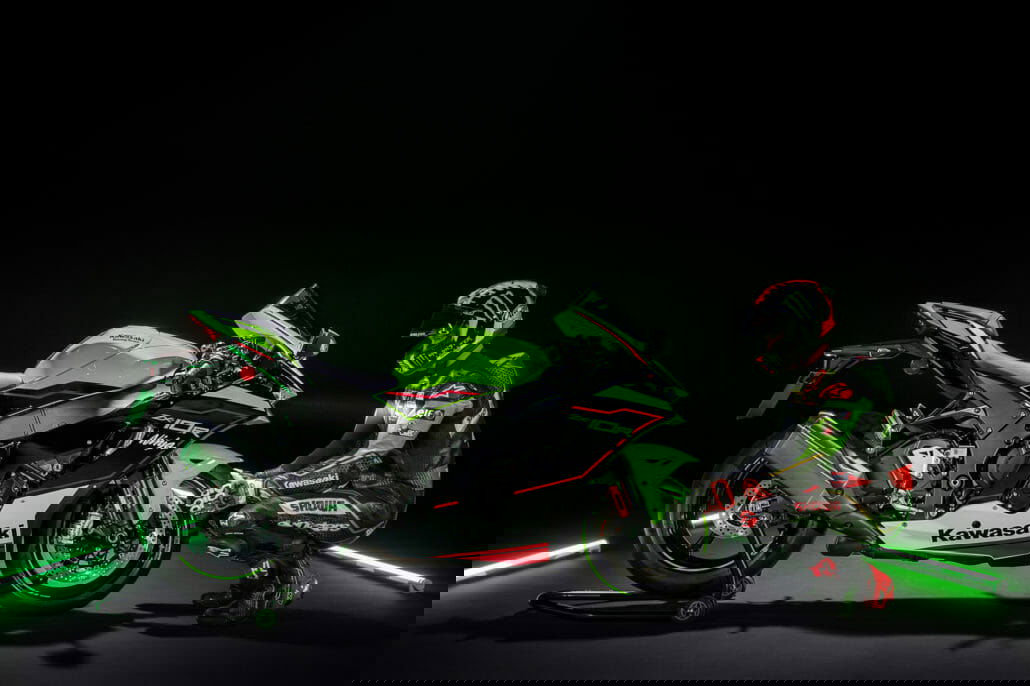Kawasaki Ninja ZX-10R & ZX-10RR 2021 mit geänderter Front und kleineren Updates Kawasaki ZX 10R 2021 3