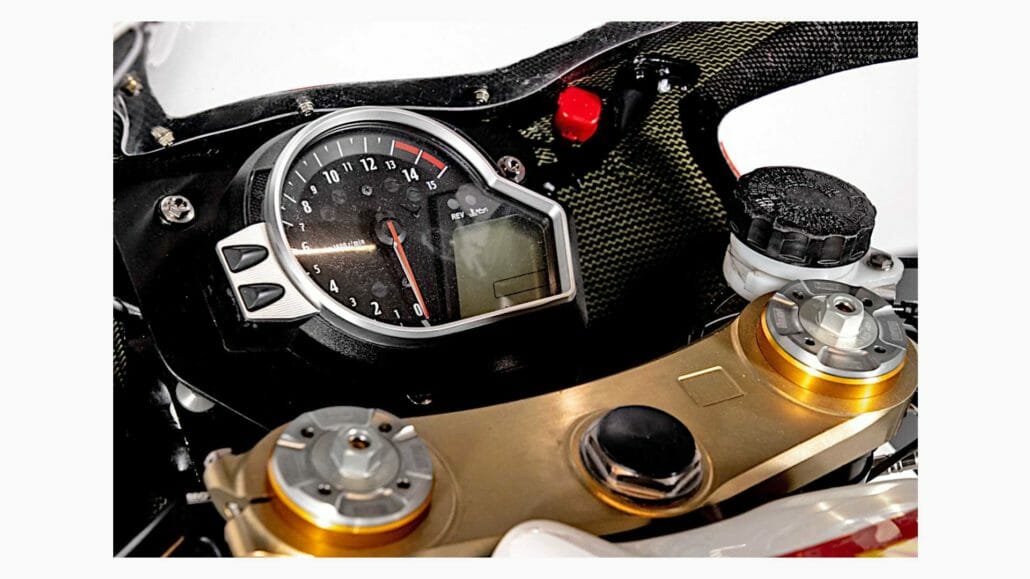 Test-Bike von Marco Simoncelli #58 wird verkauft 16 Marco Simoncelli Motorcycle 28