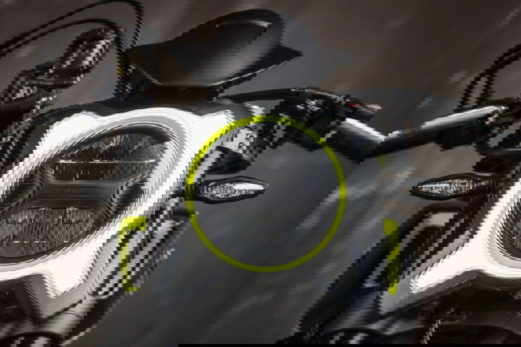 CFMoto 700 CL X Sport 12