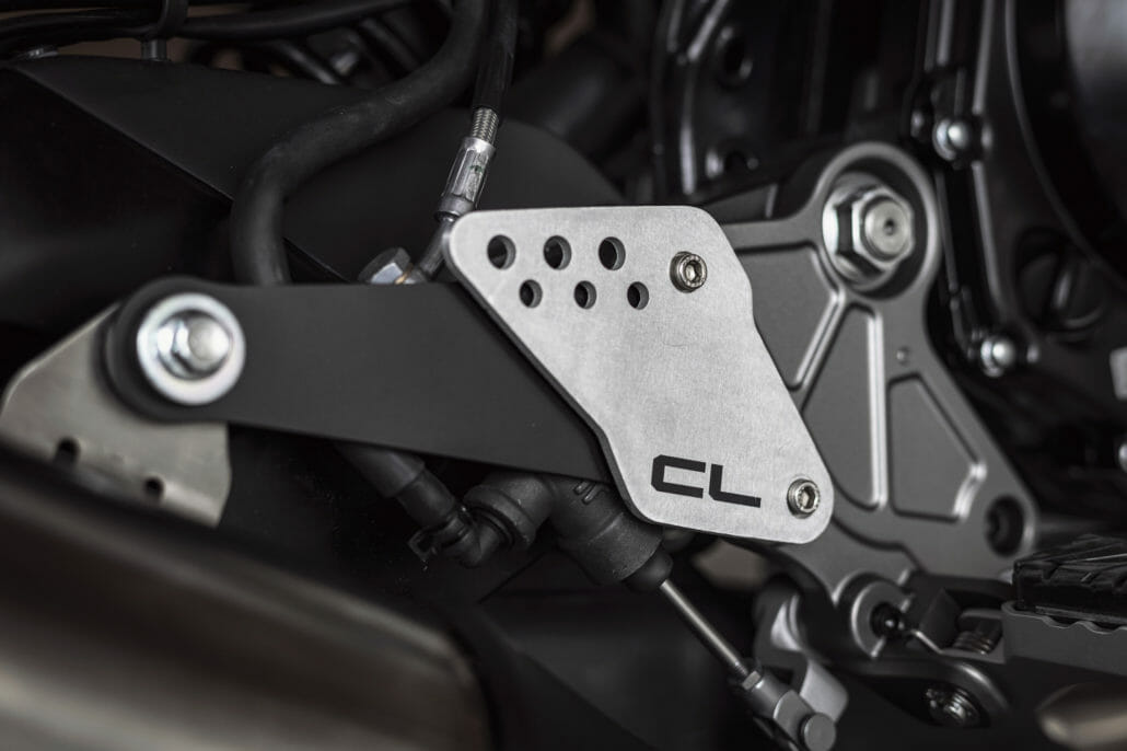 CFMoto 700 CL X Sport 15