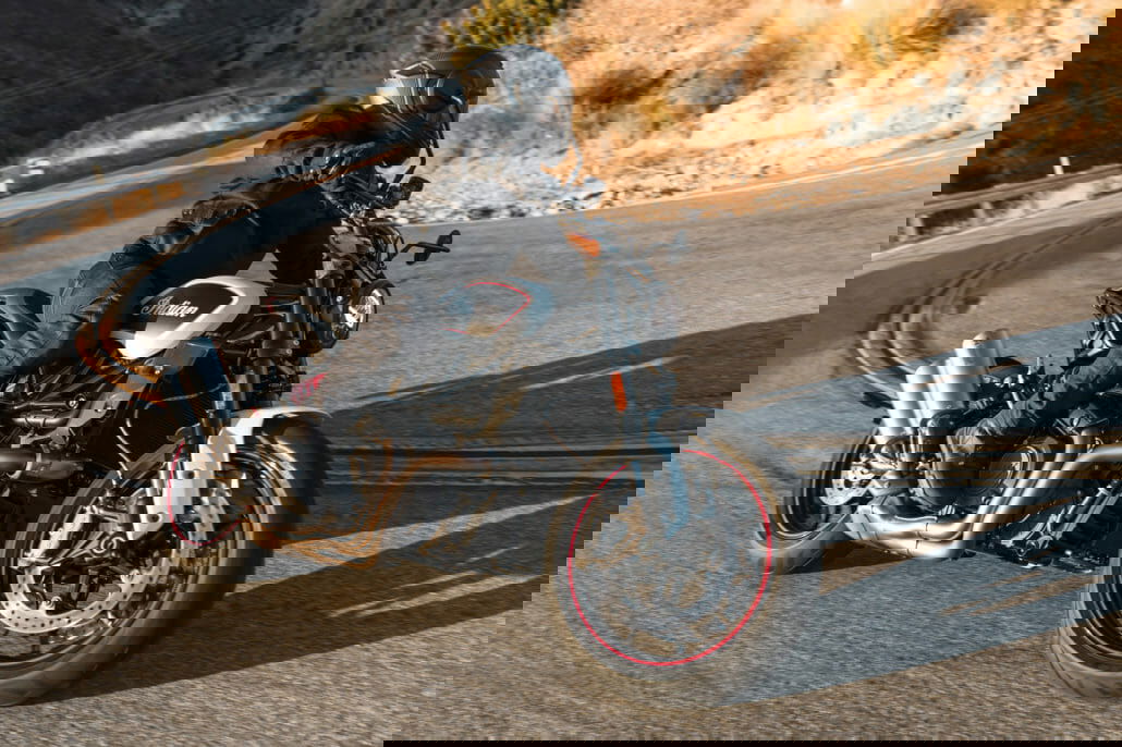 Indian überarbeitet die FTR Familie 12 Indian FTR 12