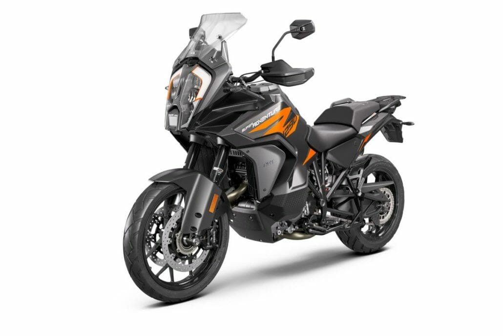 NEW - KTM 1290 Super Adventure S - 2021 10 KTM 1290 SUPER ADVENTURE S Studio front left