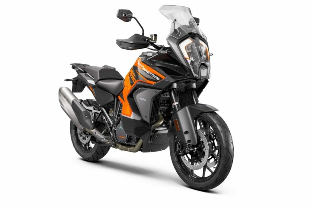 NEW - KTM 1290 Super Adventure S - 2021 11 KTM 1290 SUPER ADVENTURE S Studio front right