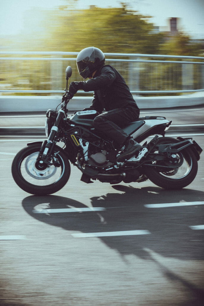 Husqvarna Svartpilen 125 presented 12 Husqvarna Svartpilen 125 202111