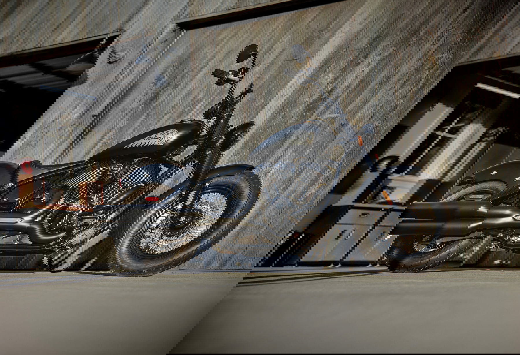 Indian Chief Bobber Dark Horse 2021 3