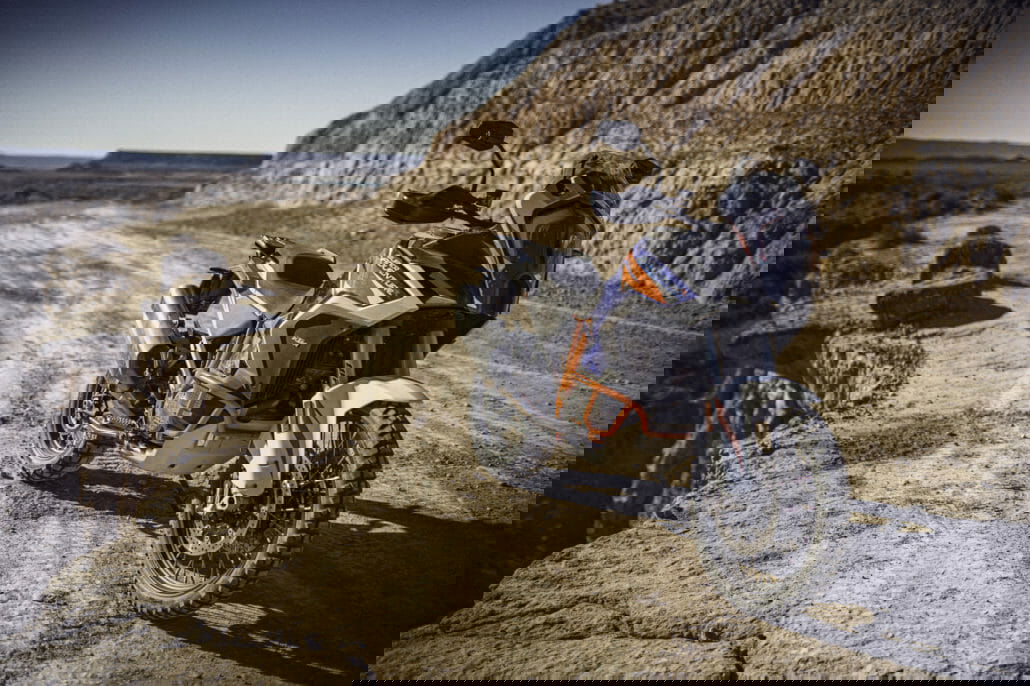 KTM 1290 Super Adventure R 2021 18