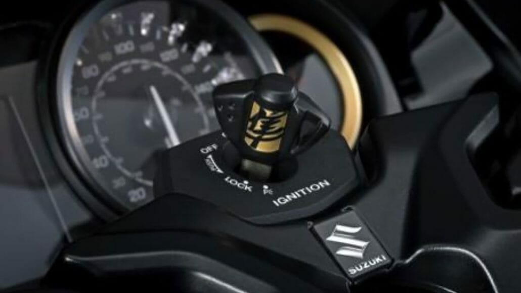 Suzuki Hayabusa 2021 32