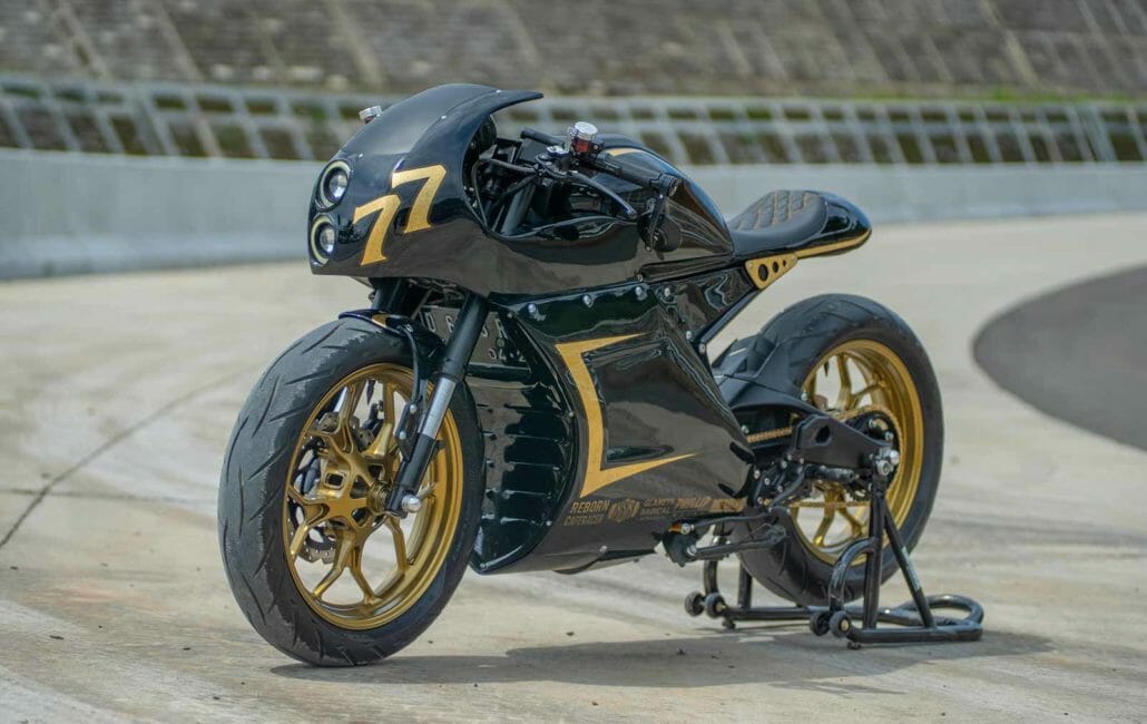 Giftige Yamaha XSR155 von Glanets Radical Kustom 1 Glanets Radical Kustom Reborn Cafe Racer 1