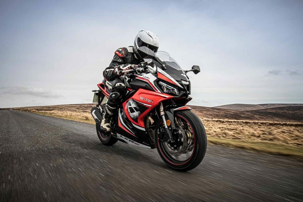 Lexmoto LXR 125 - new small sports bike 3 Lexmoto LXR 125 2