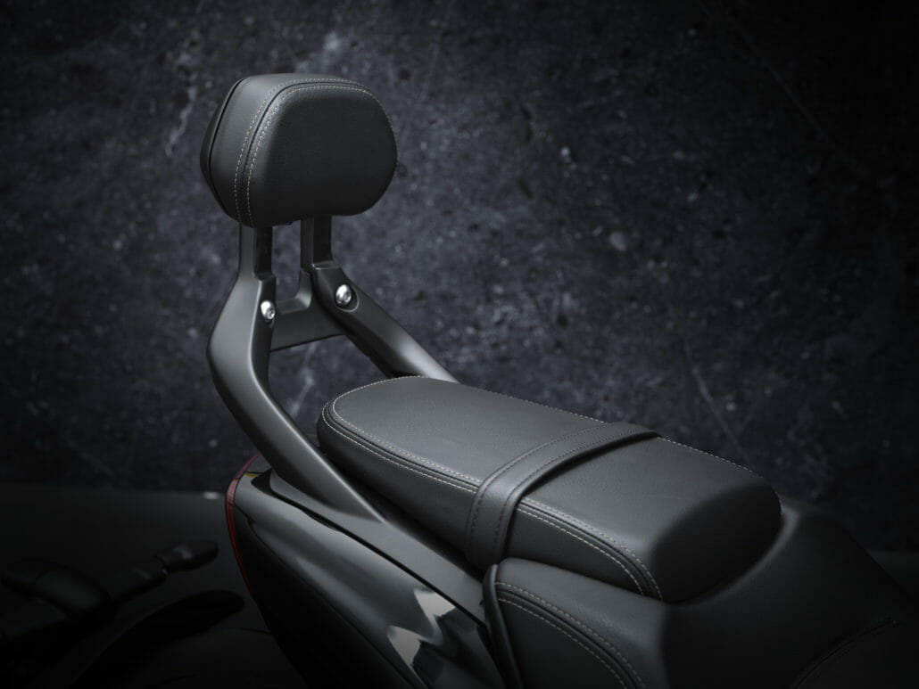 Triumph Rocket 3 GT Triple Black 10