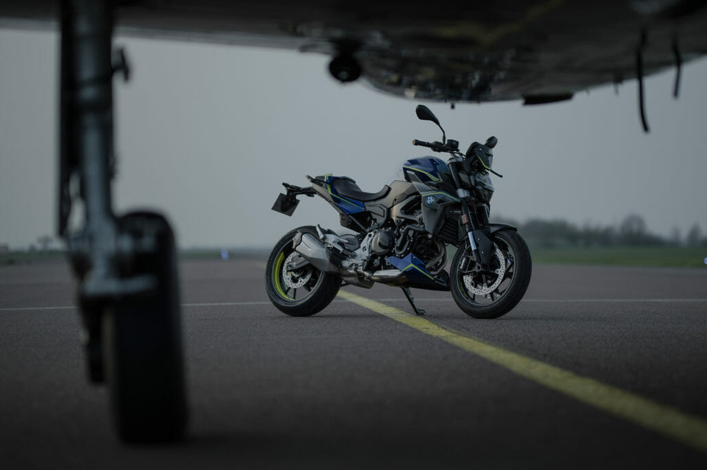 BMW F 900 R Force 2021 4