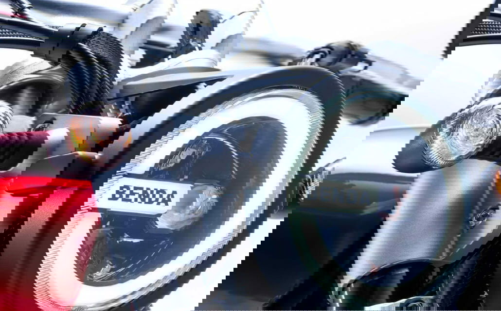 Chinesischer Cruiser Benda BD300 Sporty kommt nach Italien 31 Benda BD300 Sporty 19