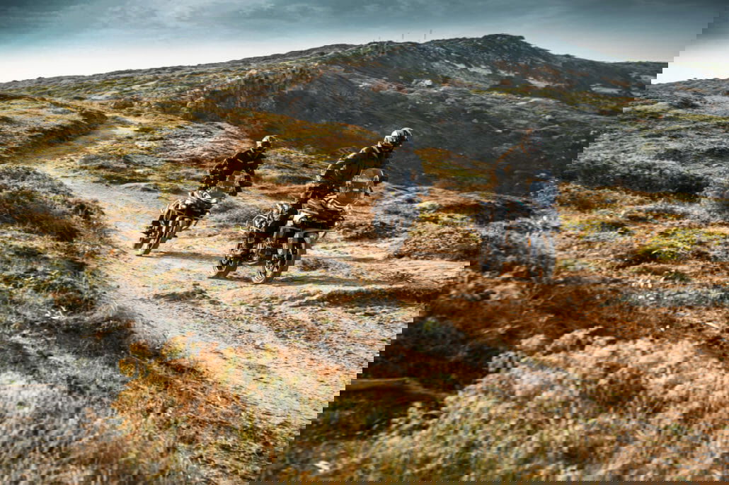 CFMoto 800MT offiziell vorgestellt 11 CFMoto MT800 2021 11