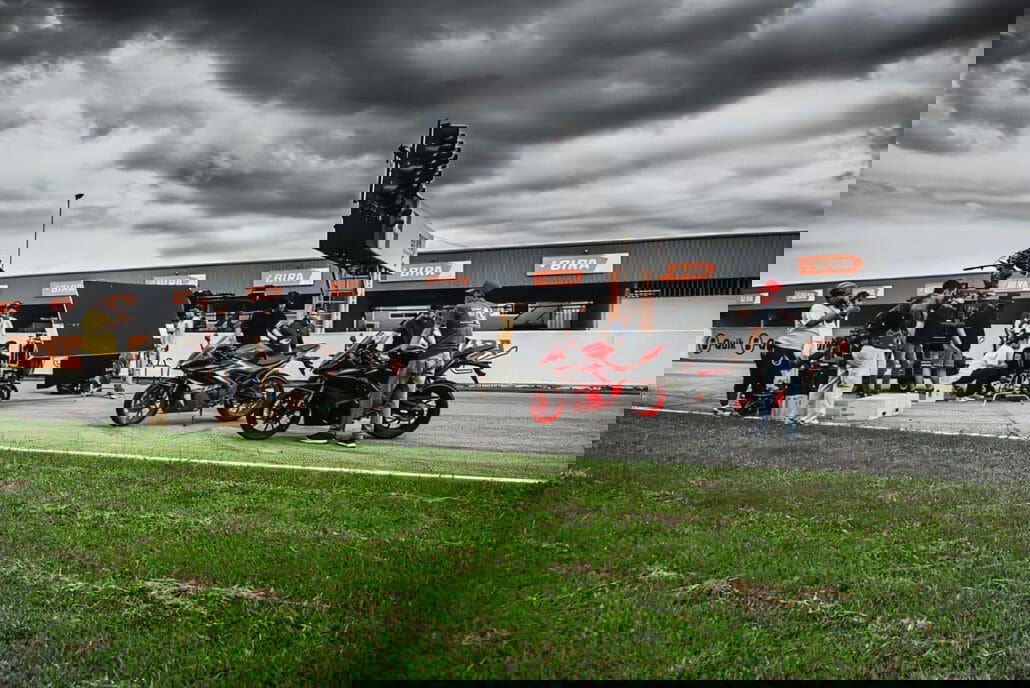 GPX Demon GR200 – Aggressives Einsteiger-Motorrad 17 GPX Demon GR200 12