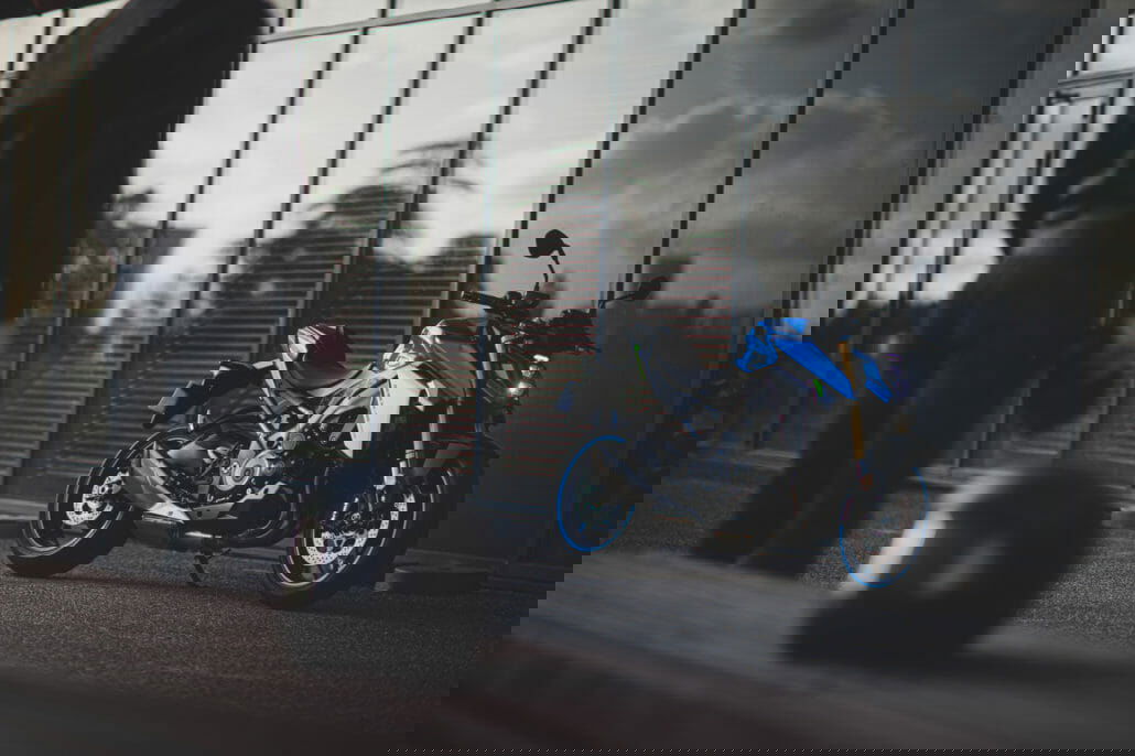 GSX S1000 M2 Action 23