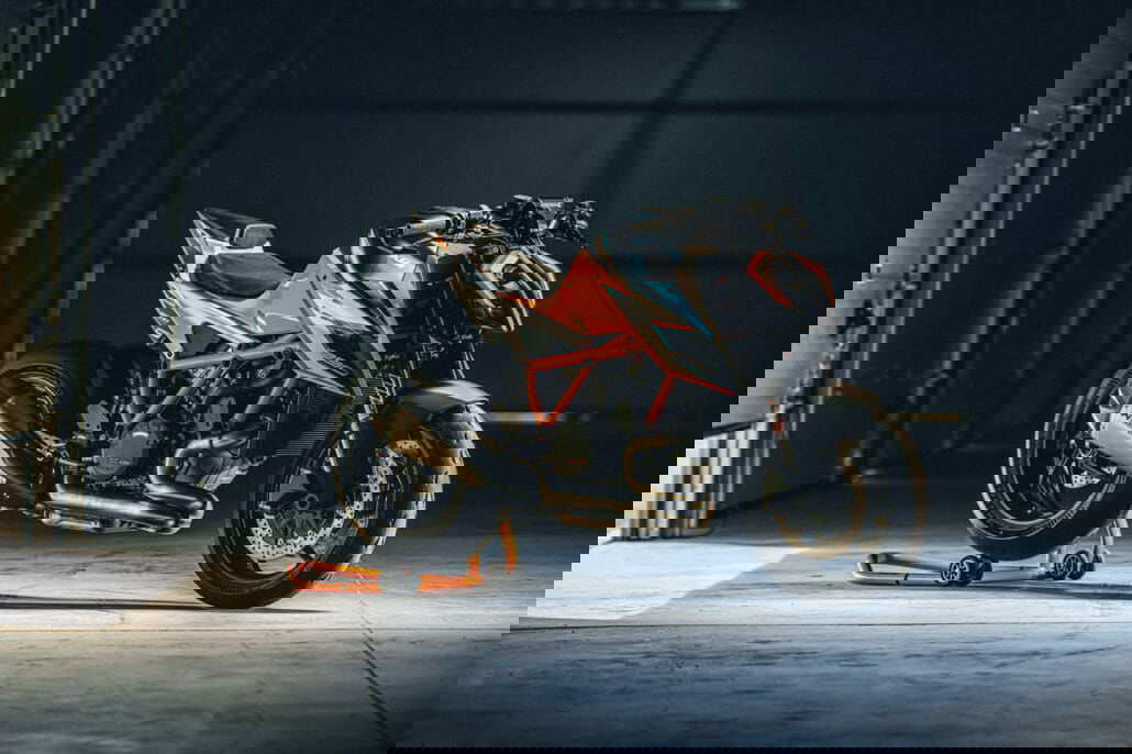 KTM 1290 Super Duke RR 2021 15