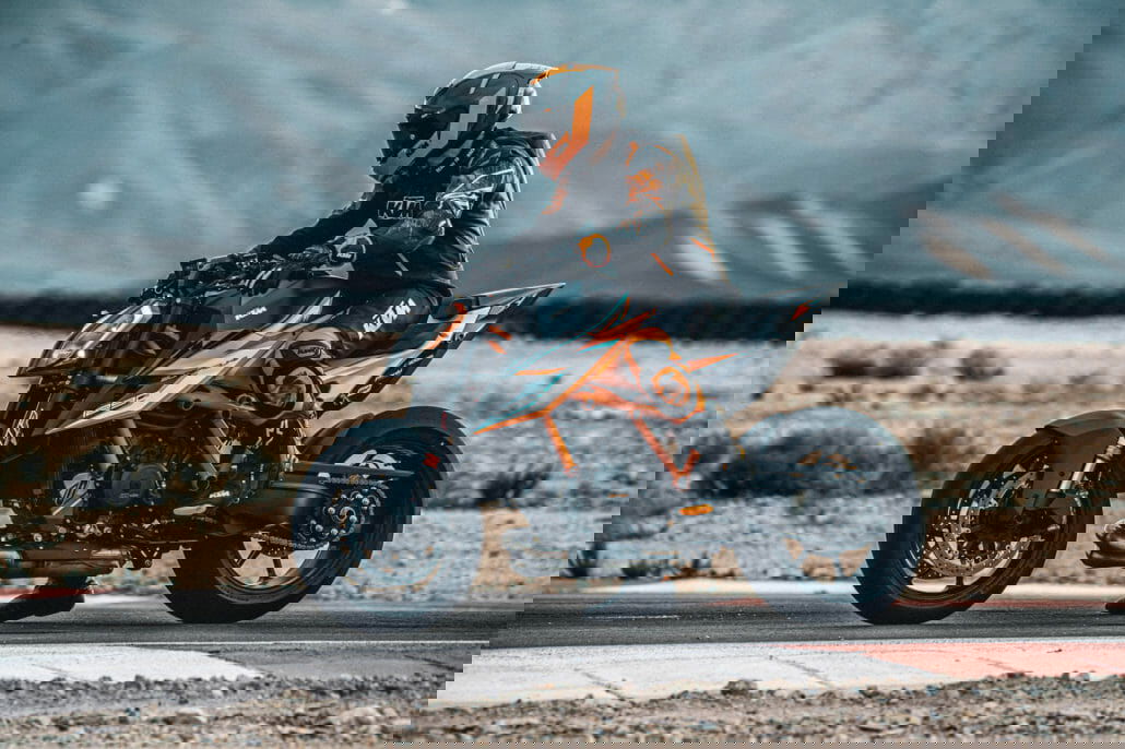 KTM 1290 Super Duke RR 2021 19