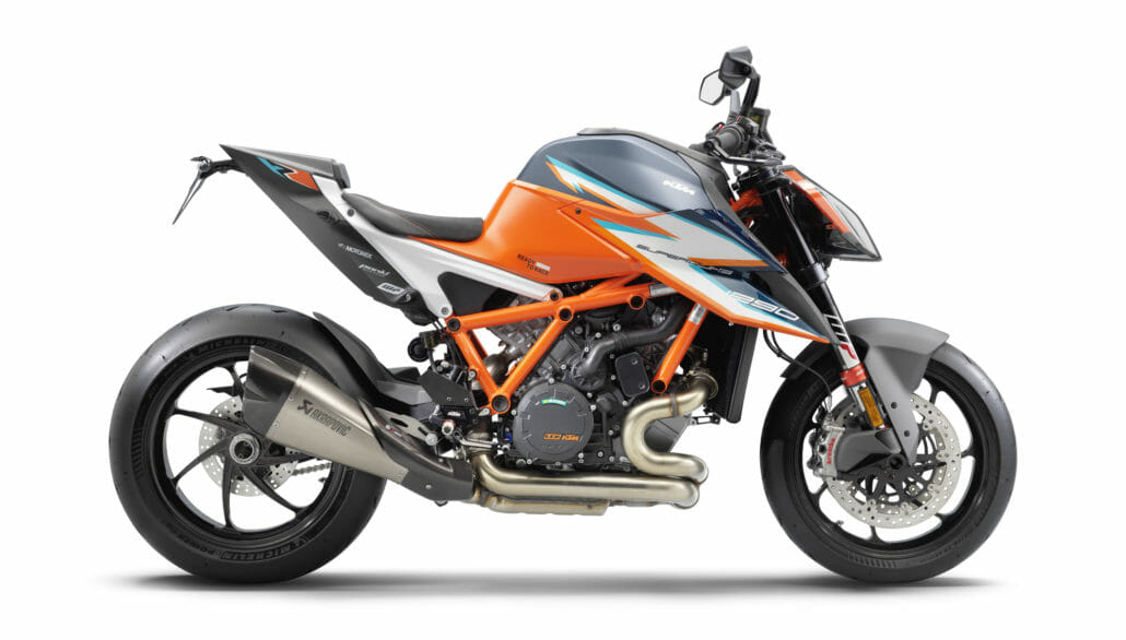 KTM 1290 Super Duke RR 2021 4