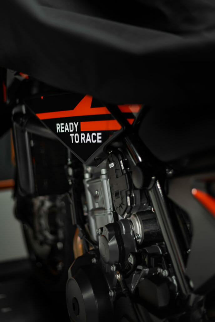 KTM 890 Duke Black My21 Tech3 Limited Edition 1 KTM 890 Duke Tech3 limited Edition 1