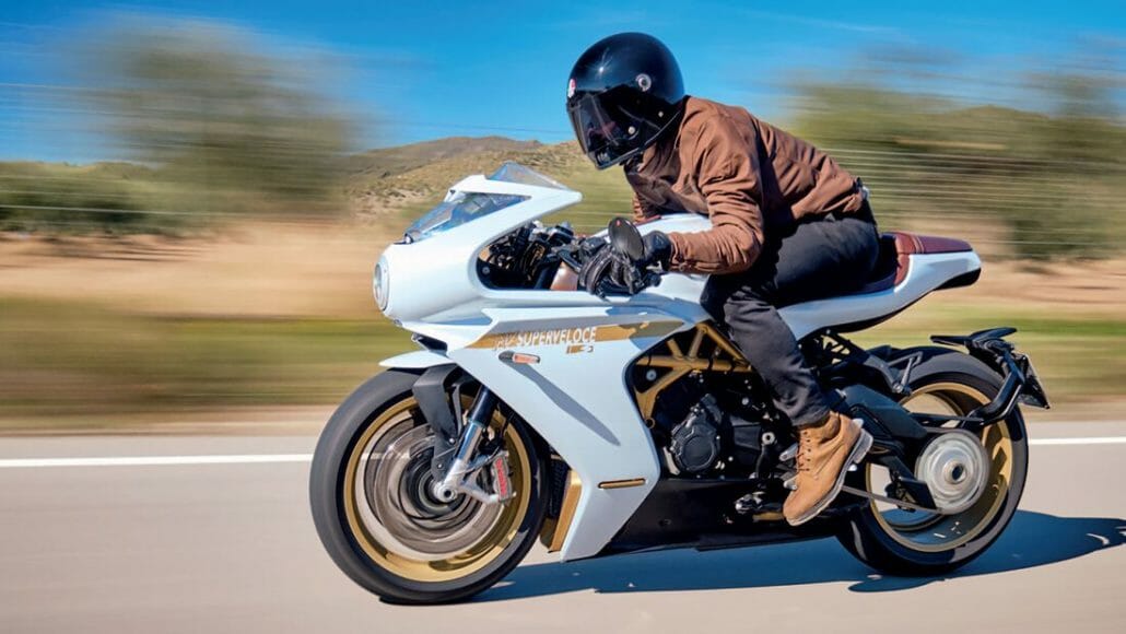 Update for the MV Agusta Superveloce 21 MV Agusta Superveloce 2021 21