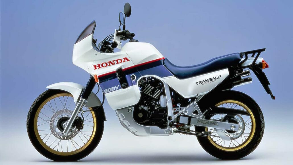New Honda Transalp - Presentation at the EICMA? 1 Honda XL600V Transalp