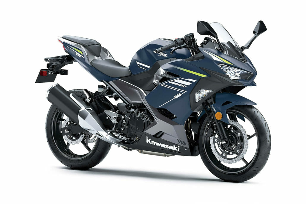 Kawasaki Ninja 400 1 1