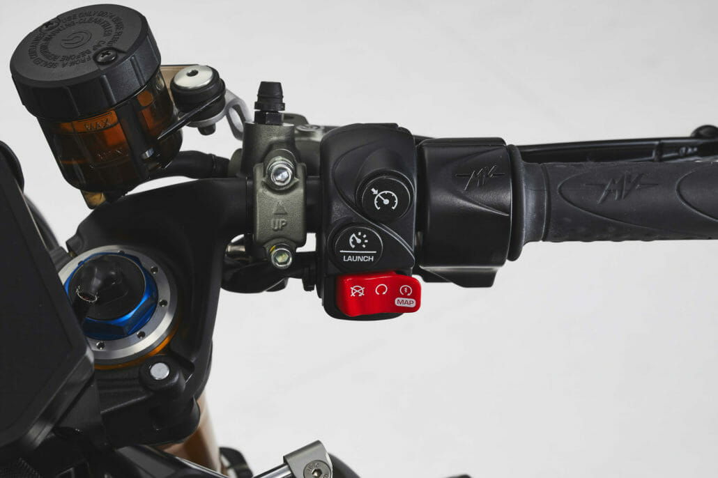 MV Agusta Rush 1000 11