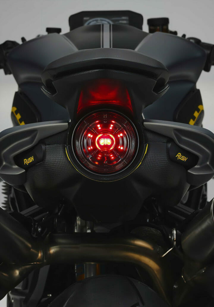 MV Agusta Rush 1000 2
