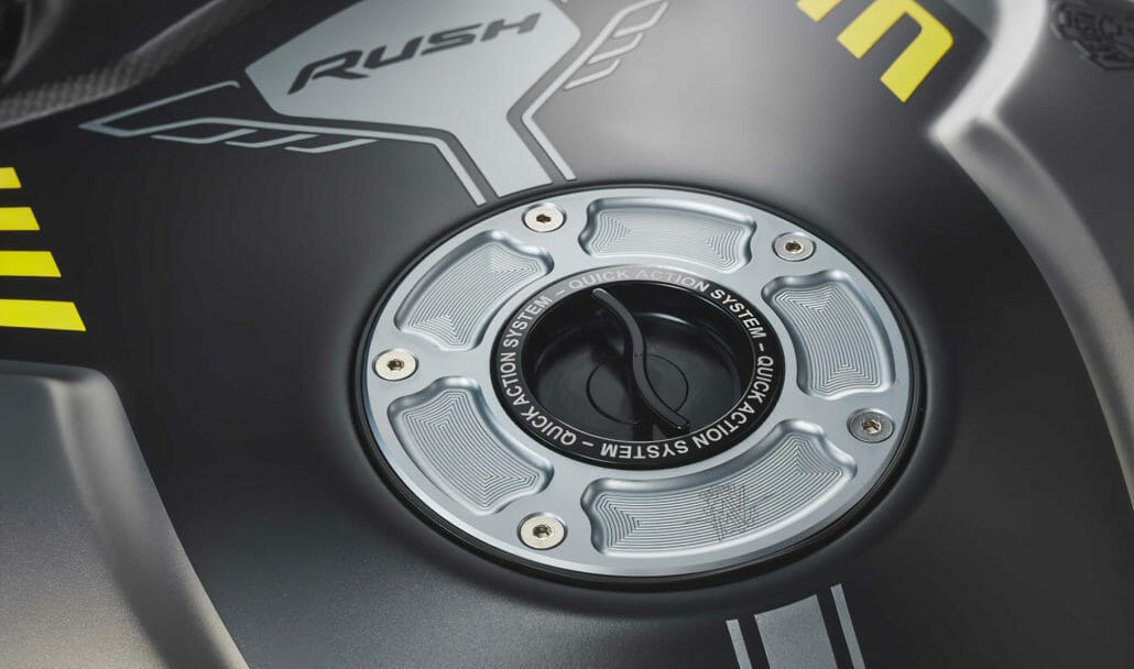 MV Agusta Rush 1000 25