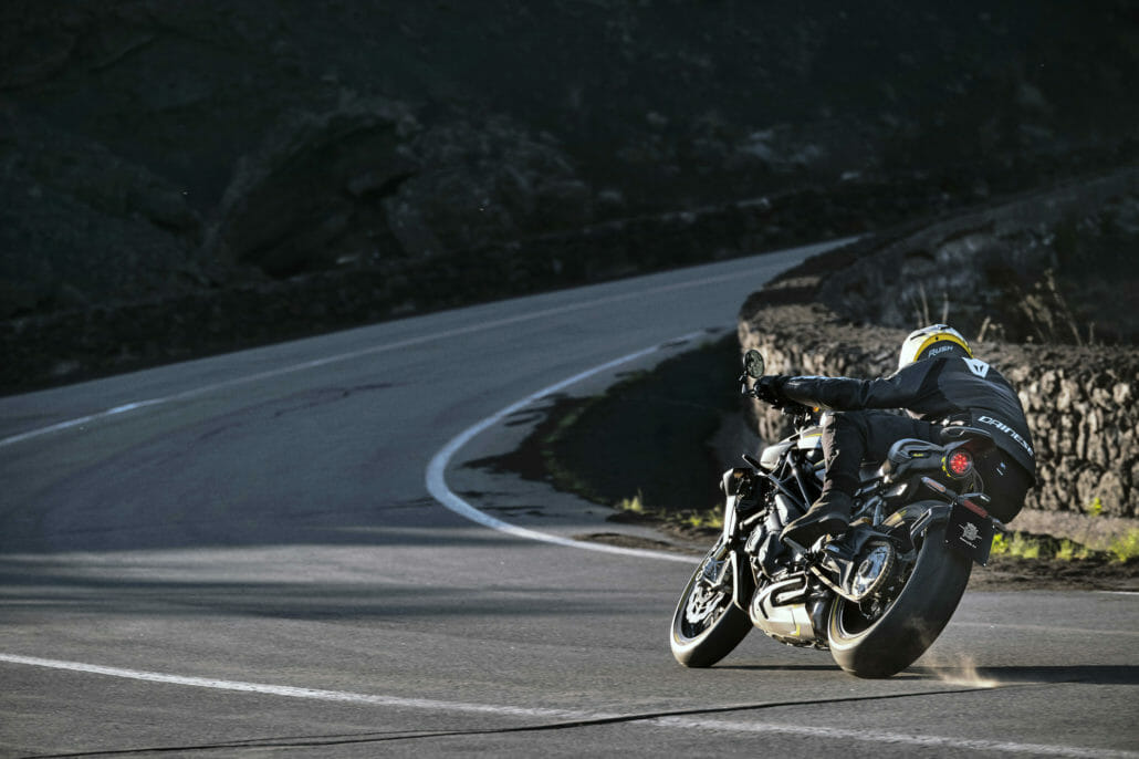 MV Agusta Rush 1000 3